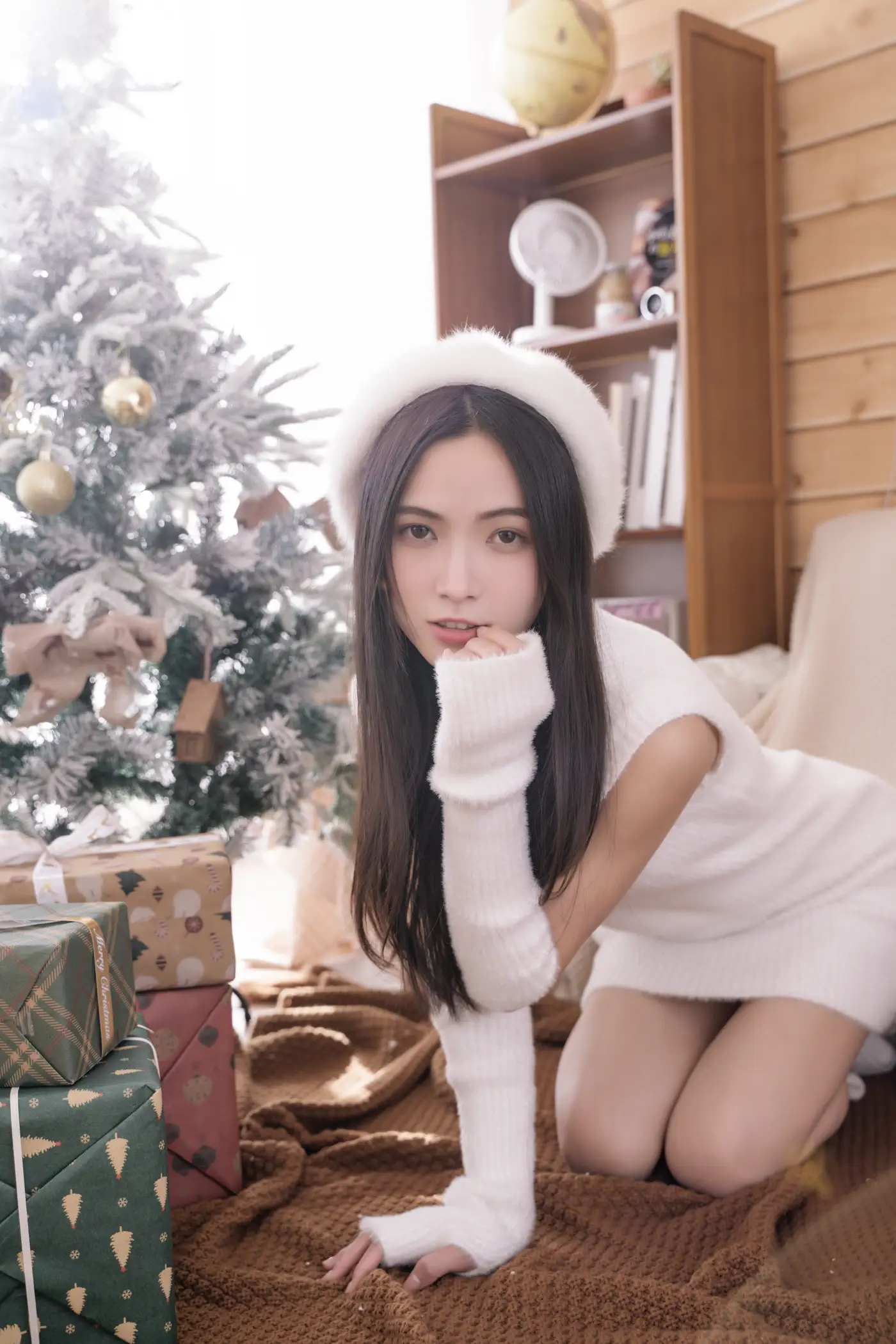 [YITUYU] 2022.02.07 Vol.763 – Christmas Story old pig#[22P]-21